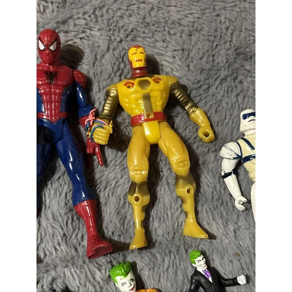 Superhero Action Figures Lot of 19 Toys  1990s-2000s, Marvel DC Batman Superman